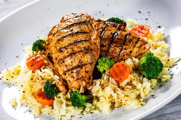 why chicken and rice bodybuilding